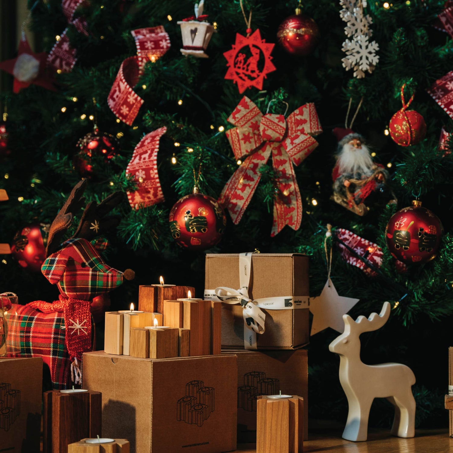 Christmas decorations and accessories